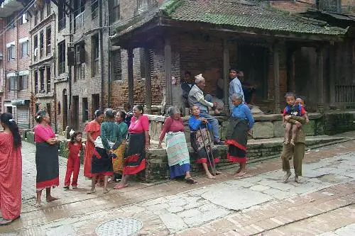 Datei:Nepal aedl 12sozialeBereiche.jpg